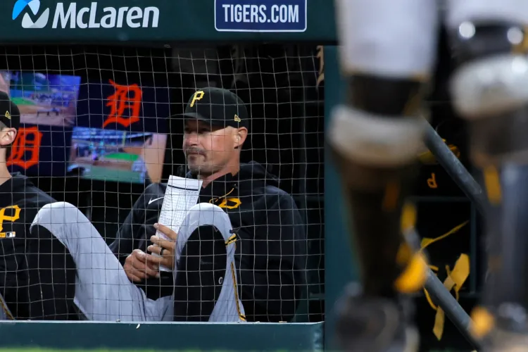 Pirates’ valiant late-inning comeback falls short on the road